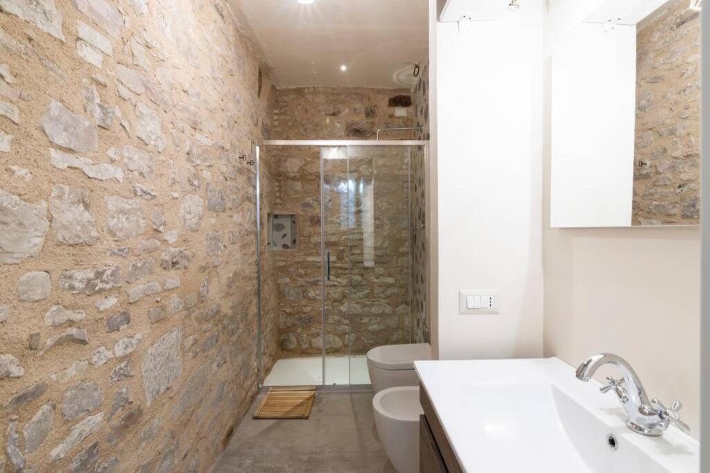 Cornelia Cavern Cosy Studio Apartment In Spello Eksteriør bilde